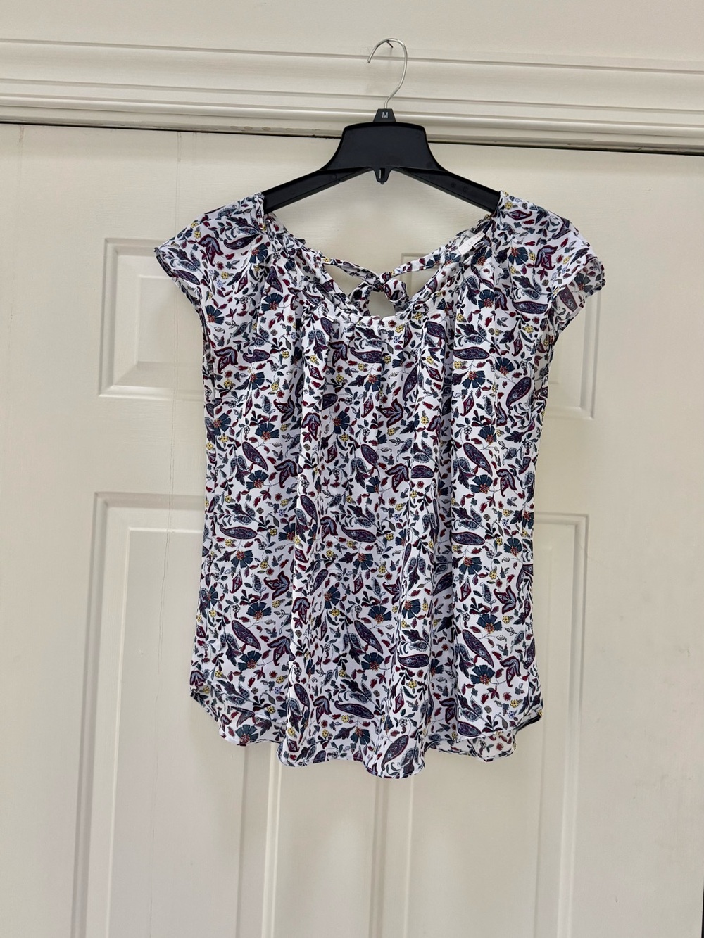 Like New Lauren Conrad Cap Sleeve Blouse